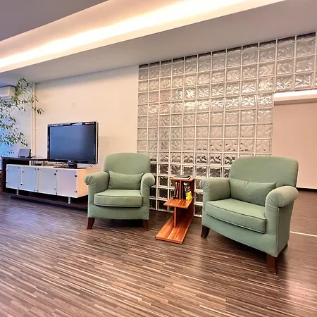 Apartment A Luxury 170 M2 3 Bedroom 2 Bathroom At Bestekar Avenue At The Heart Of *