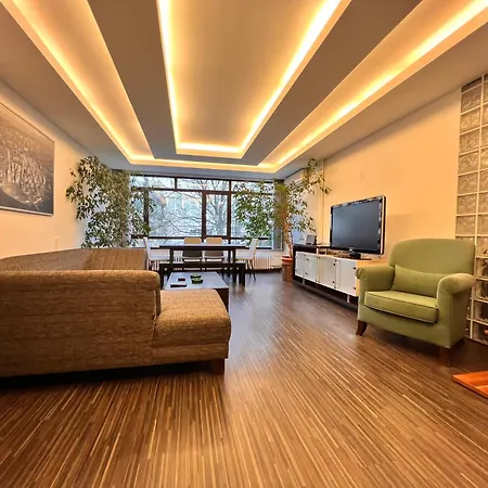 Apartment A Luxury 170 M2 3 Bedroom 2 Bathroom At Bestekar Avenue At The Heart Of Ankara