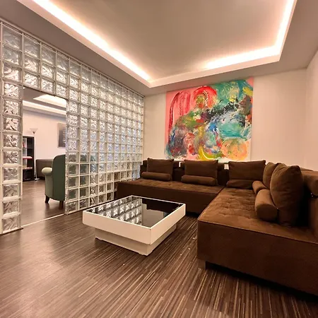 A Luxury 170 M2 3 Bedroom 2 Bathroom At Bestekar Avenue At The Heart Of *